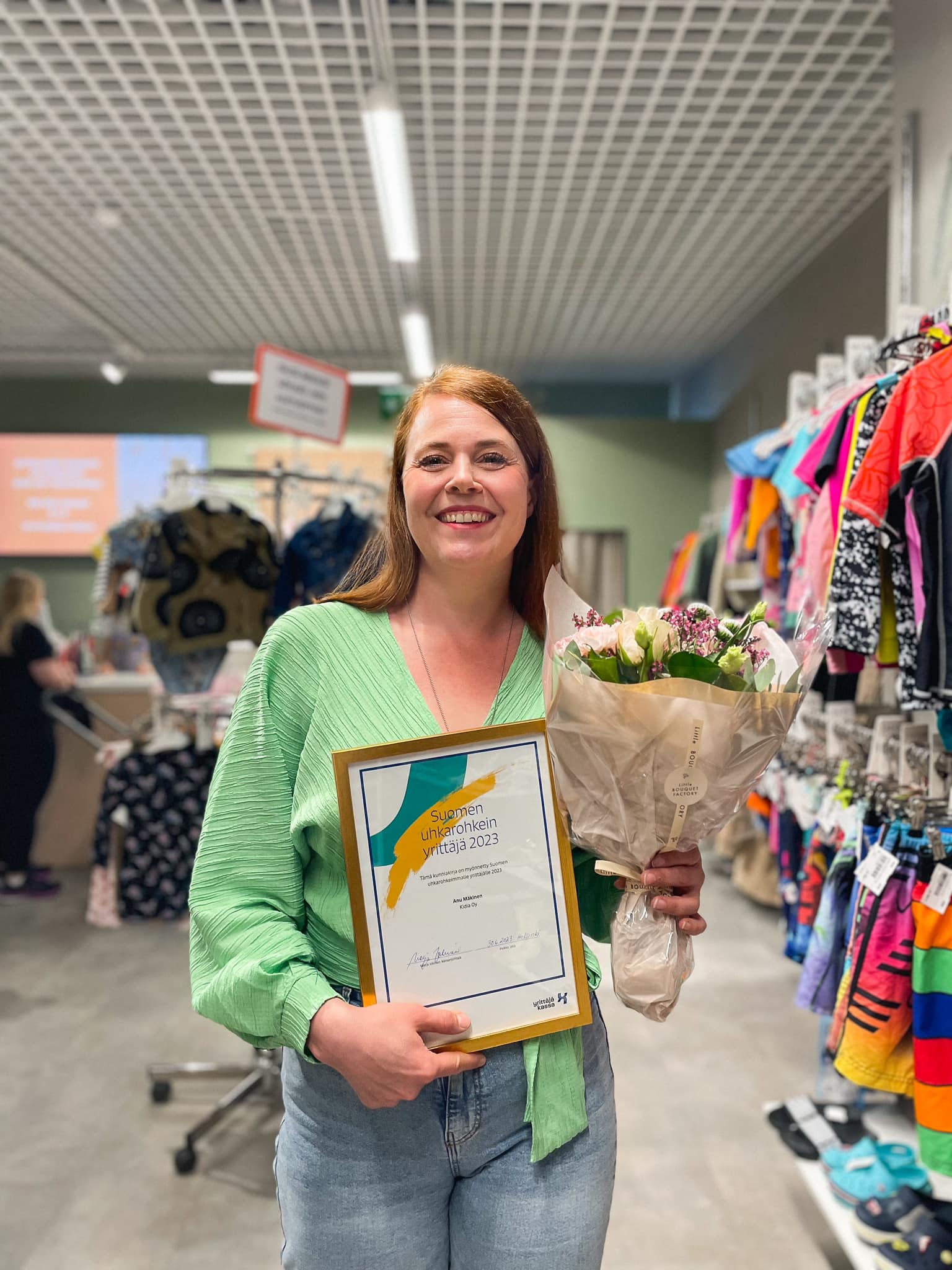 Kirpputoriyrittäjä Anu Mäkinen on Suomen uhkarohkein yrittäjä 2023