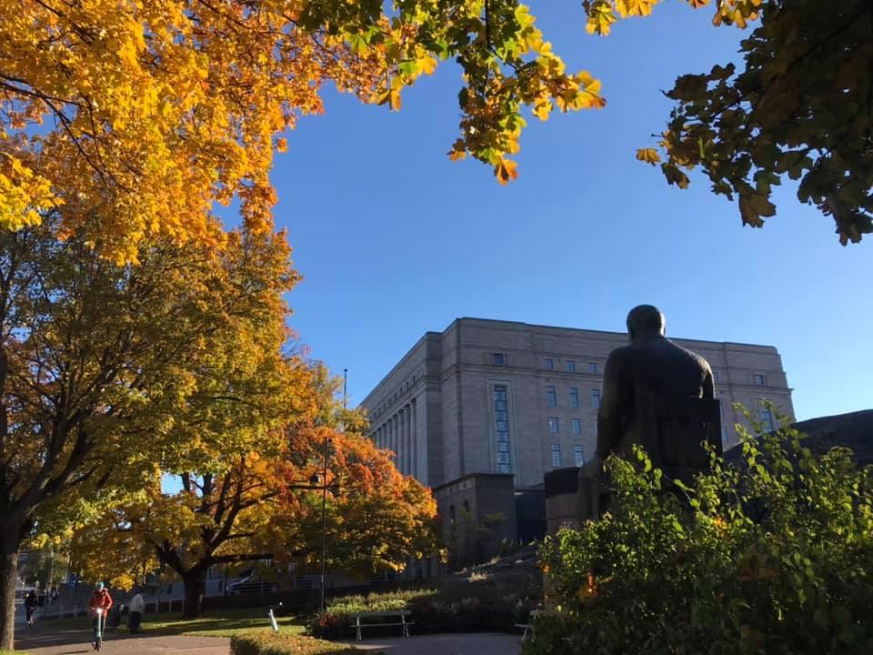 Yrittäjäkassa muuttaa