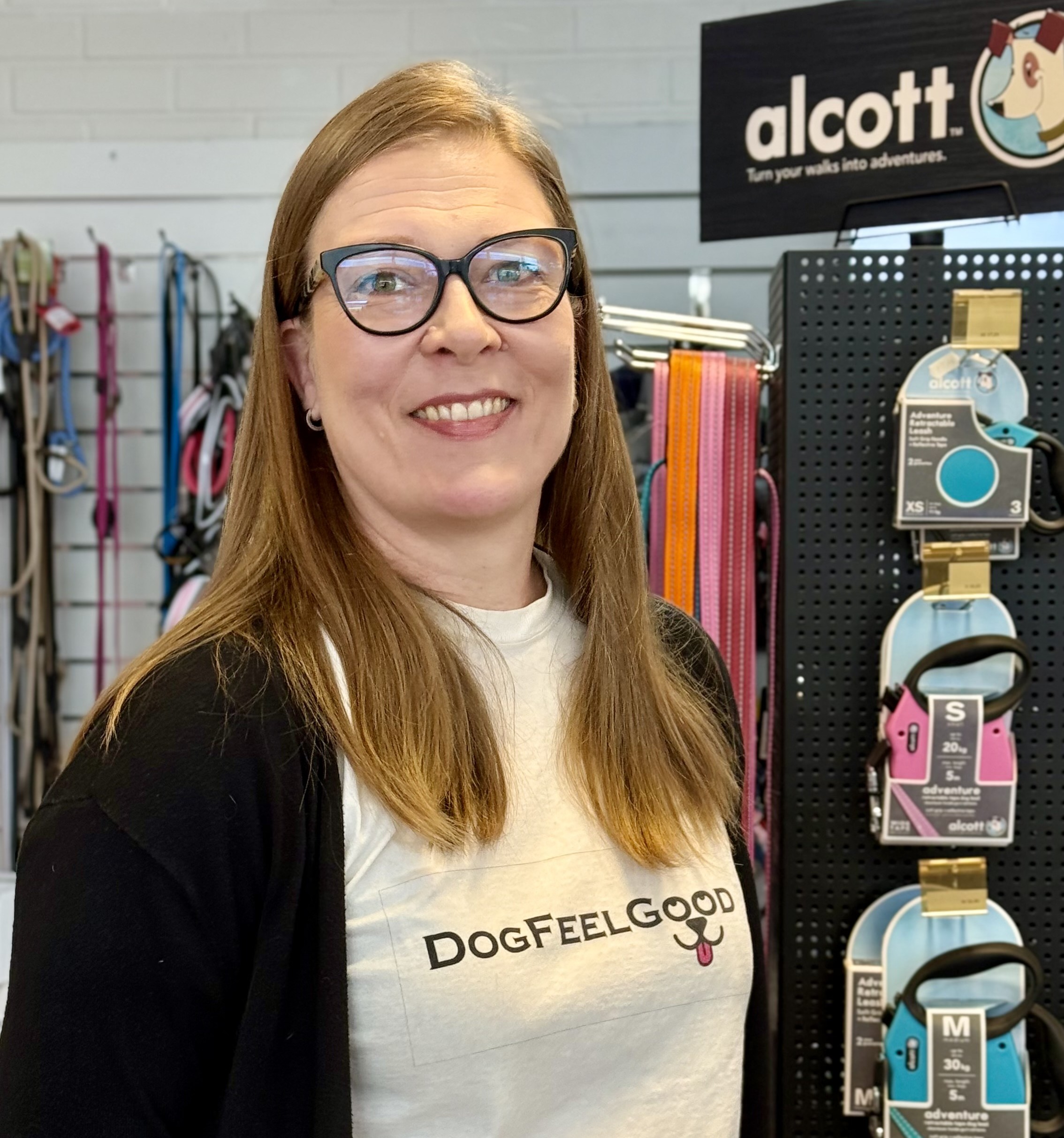 Onnellisten koirien kauppa - Henna Mäntymaan yrittäjätarina